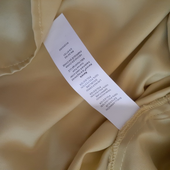 Kensie Blurred Floral Print Buttercup Dress - Picture 8 of 10